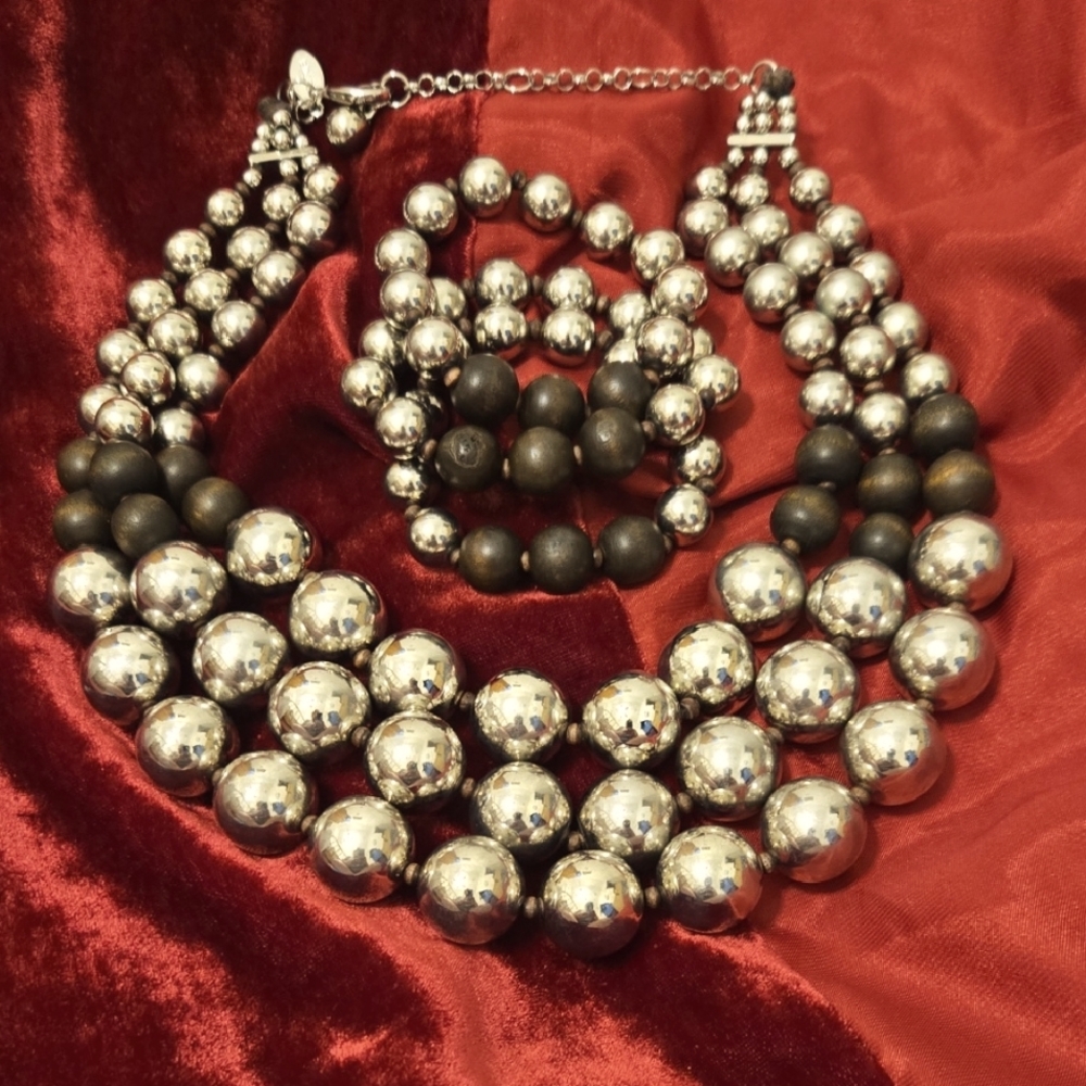 Chicos Elegant Silver and Brown  Beaded Necklace Set